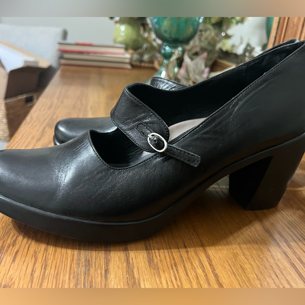 Dansko pumps. Size 11 / 42 eu.